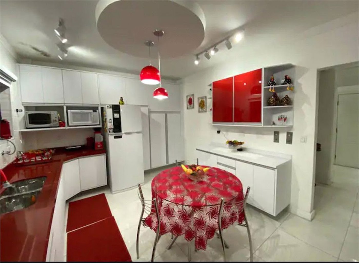 Apartamento Residencial à venda, Centro, São Vicente - AP1396.