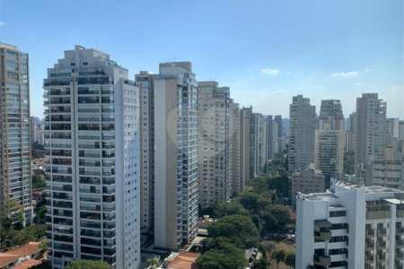 Cobertura à venda com 4 quartos, sendo 2 suítes, em Campo Belo, São Paulo, SP