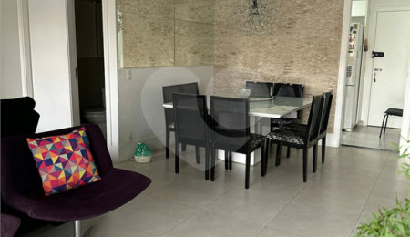Apartamento à venda com 3 quartos, sendo 1 suíte, em Vila Monumento, São Paulo, SP