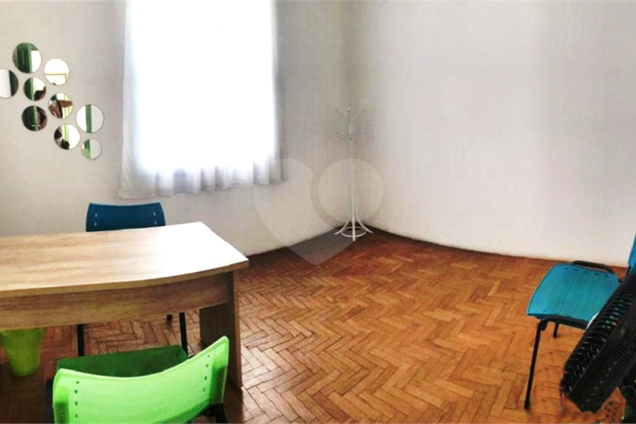 Sobrado à venda com 5 quartos, sendo 1 suíte, em Santana, São Paulo, SP