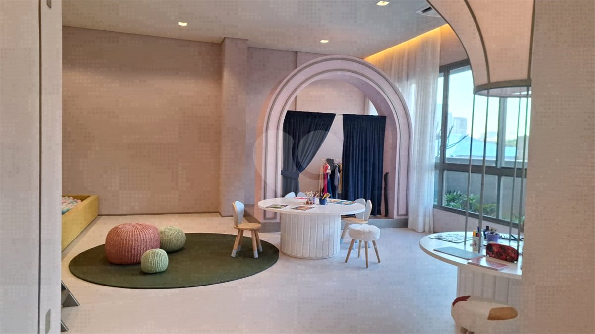 Apartamento à venda com 4 quartos, sendo 2 suítes, em Perdizes, São Paulo, SP