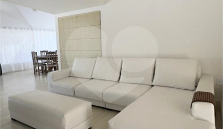 Casa à venda com 3 quartos, sendo 2 suítes,  em Marina, Armação dos Búzios, RJ