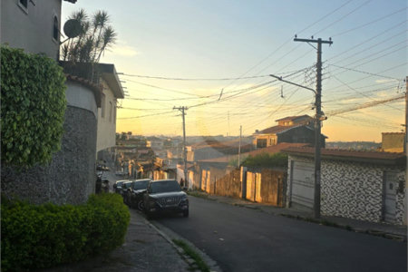 Terreno à venda em Vila Romanópolis, Ferraz de Vasconcelos, SP