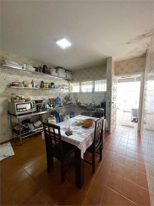 Casa à venda com 3 quartos, sendo 1 suíte,  em Vila Oliveira, Mogi das Cruzes, SP