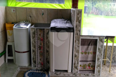 Chácara à venda com 2 quartos, sendo 1 suíte, em Área Rural de Salto de Pirapora, Salto de Pirapora, SP