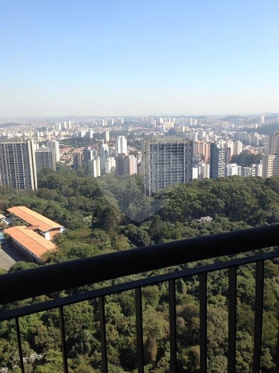 Cobertura à venda com 3 suítes em Morumbi, São Paulo, SP