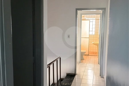Sobrado à venda com 3 quartos, sendo 1 suíte,  no Centro, Santo André, SP
