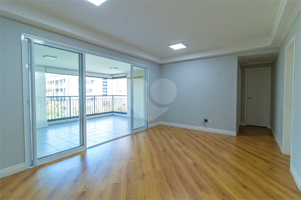 Apartamento à venda com 2 quartos, sendo 1 suíte, em Jardim Prudência, São Paulo, SP