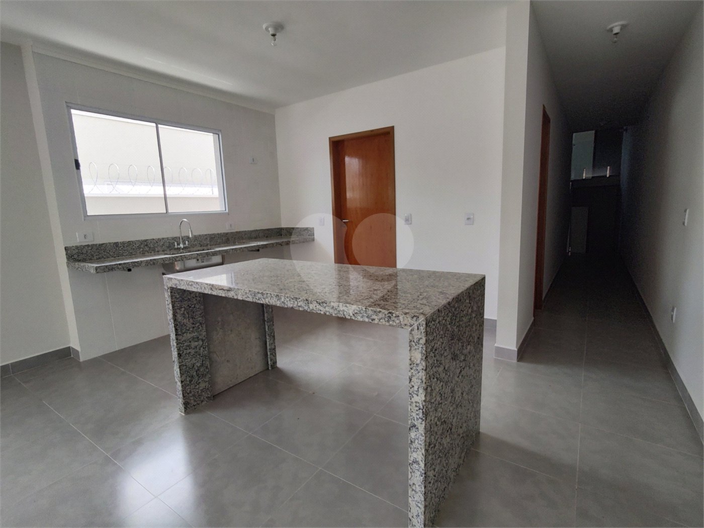Casa Térrea à venda com 3 suítes em Jardim do Lago, Atibaia, SP