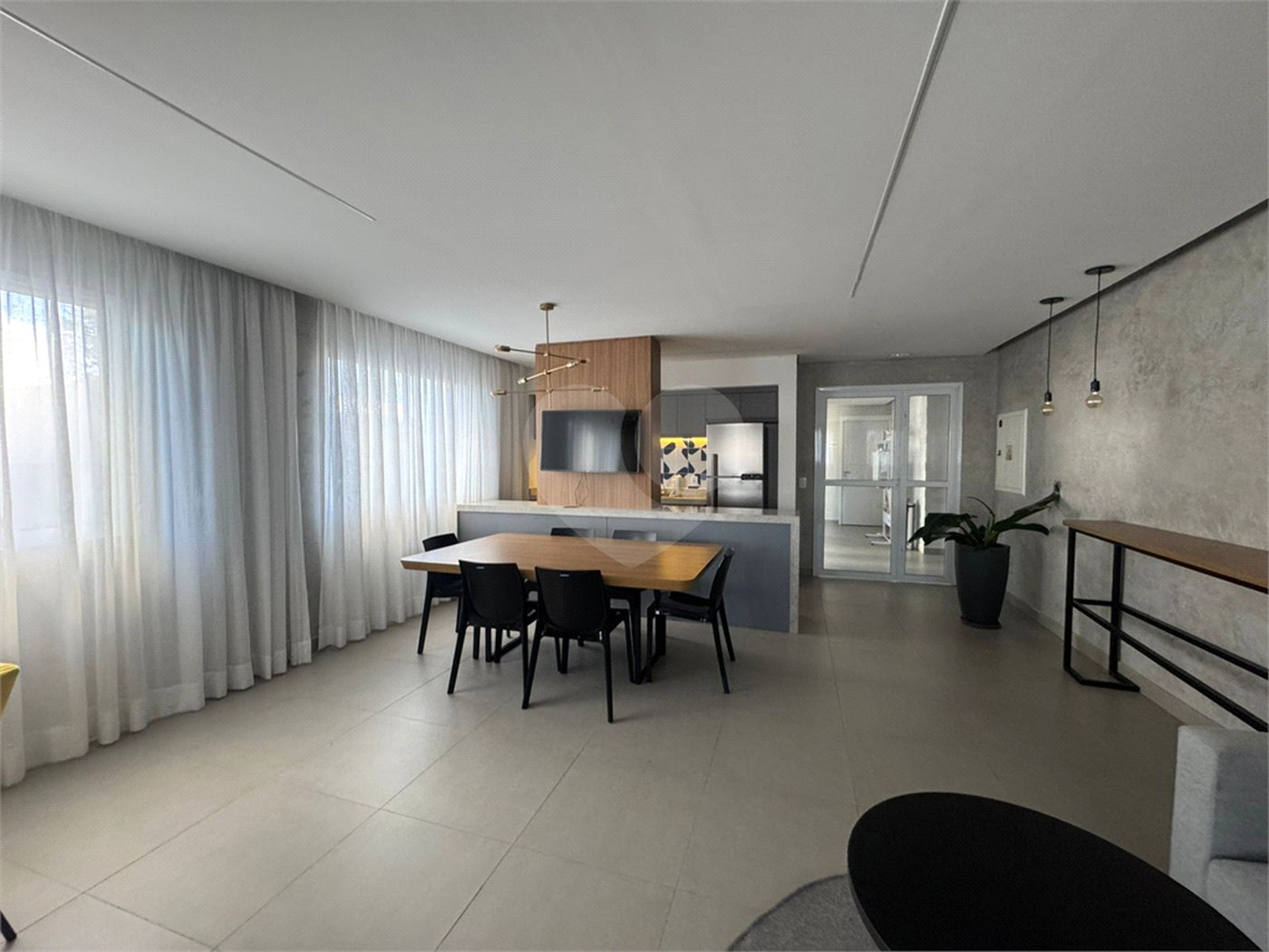 Apartamento à venda com 2 quartos, sendo 1 suíte, em Vila Rosália, Guarulhos, SP