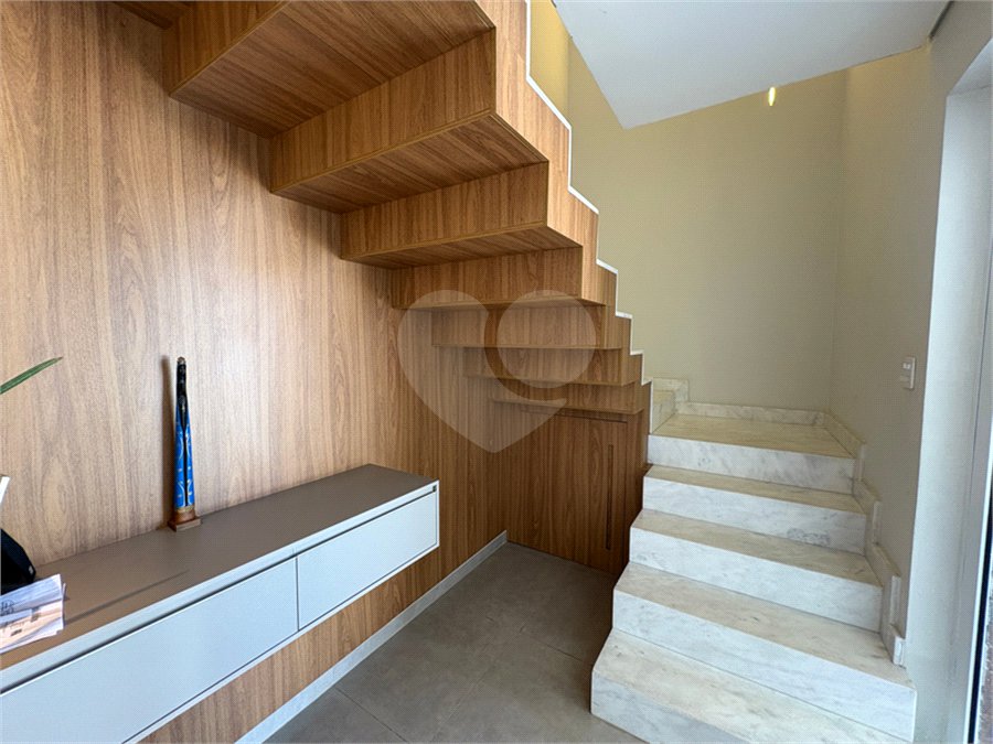 Casa à venda com 5 quartos, sendo 3 suítes,  no condomínio Ibiti Reserva, Sorocaba - SP