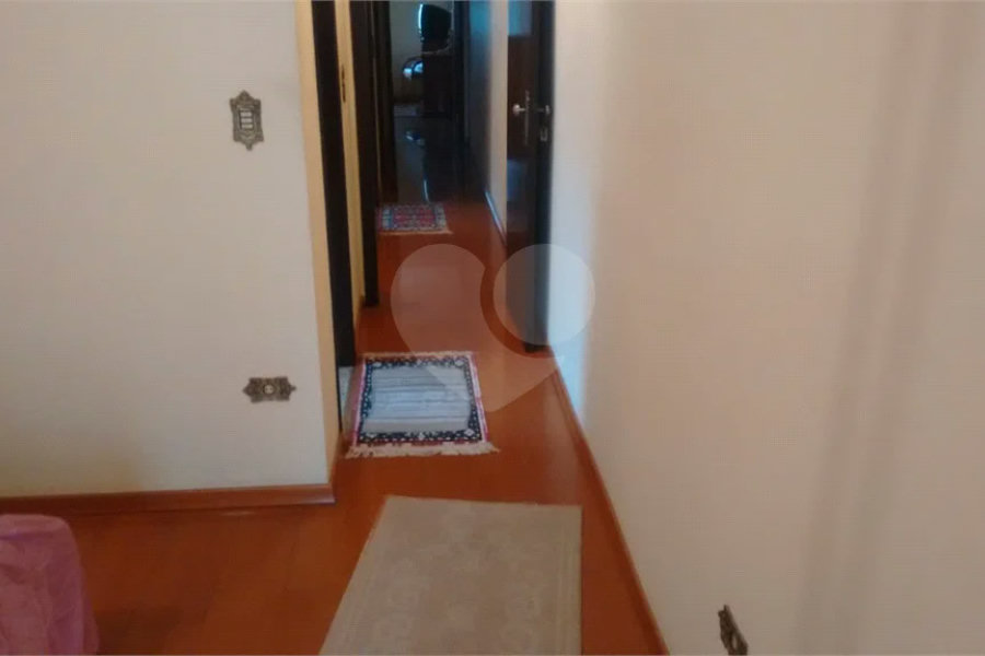 Sobrado à venda com 3 quartos, sendo 1 suíte, em Vila Galvão, Guarulhos, SP