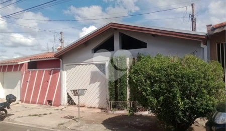 Casa à venda com 2 quartos em Cambuí, Itapetininga, SP