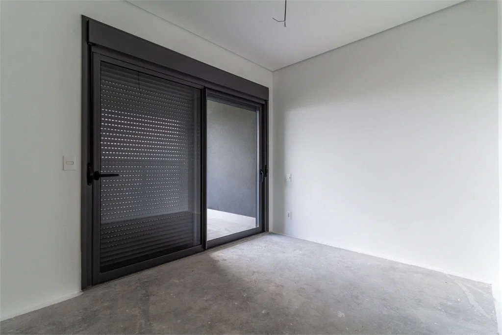 Apartamento à venda ou para alugar com 4 quartos, sendo 3 suítes,  em Jardim Morumbi, São Paulo, SP