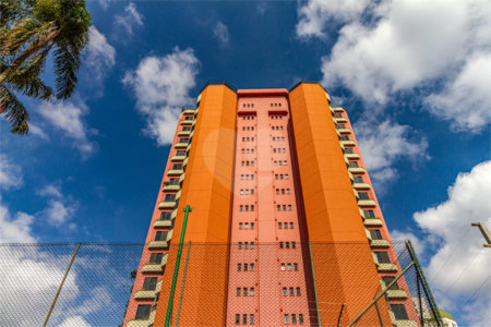 Apartamento à venda com 3 quartos, sendo 2 suítes, em Vila Andrade, São Paulo, SP