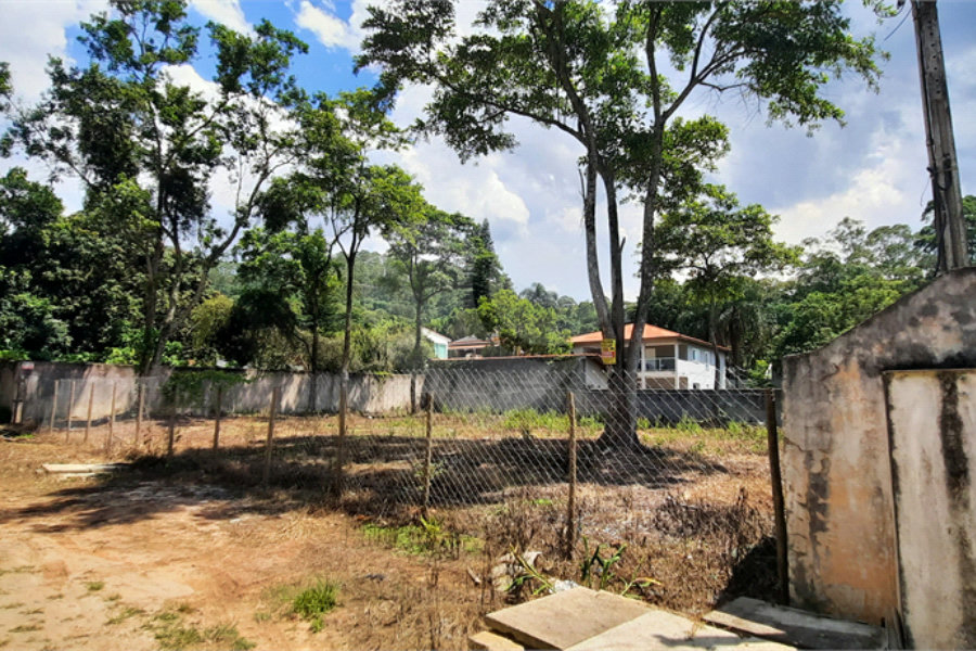 Terreno à venda em Mantiqueira, Mairiporã, SP