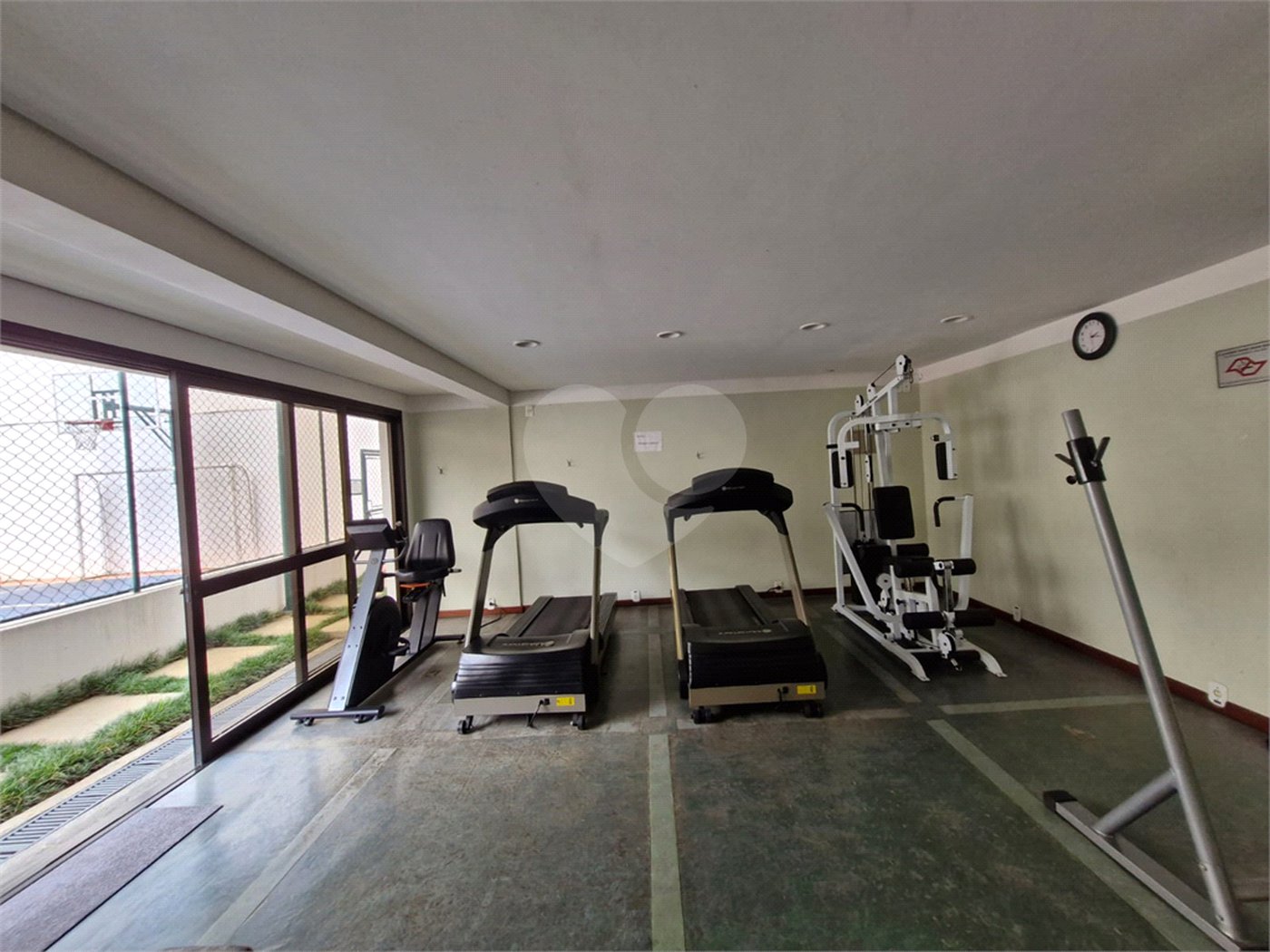 Apartamento à venda com 4 quartos, sendo 2 suítes, em Alto da Boa Vista, São Paulo, SP