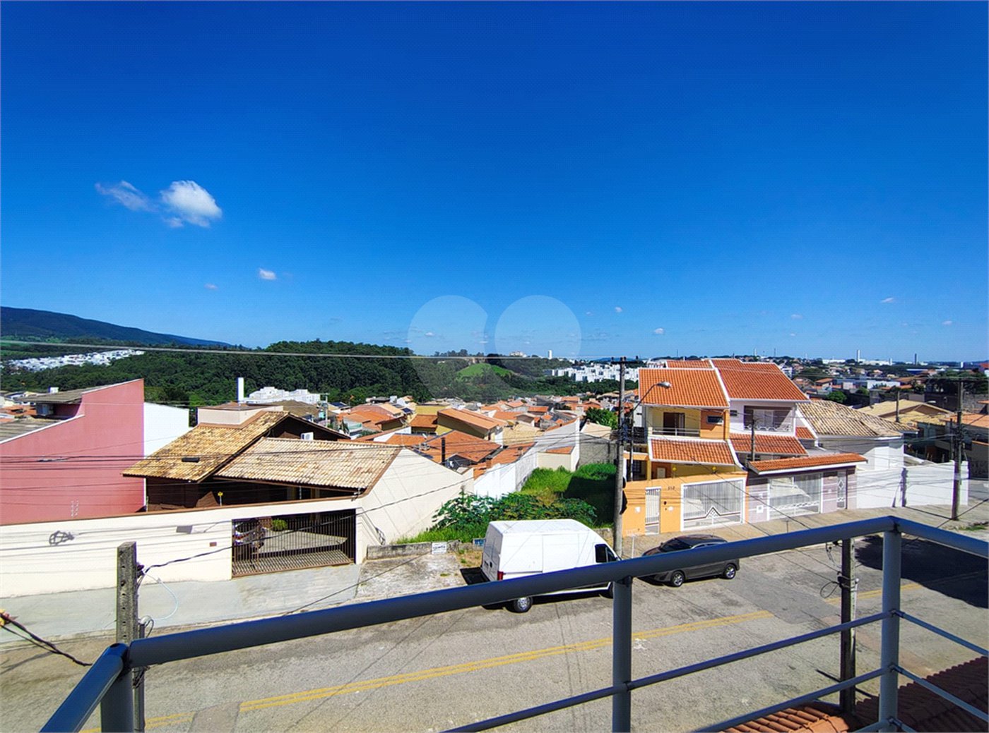 Casa à venda com 3 quartos, sendo 1 suíte,  em Horto Santo Antonio, Jundiaí, SP