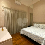 Casa à venda com 4 suítes no condomínio Halvétia Country Residencial, Indaiatuba - SP