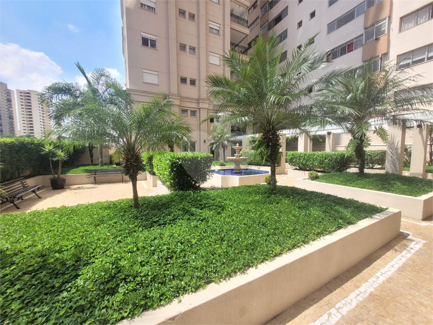 Triplex à venda com 3 suítes em Santana, São Paulo, SP