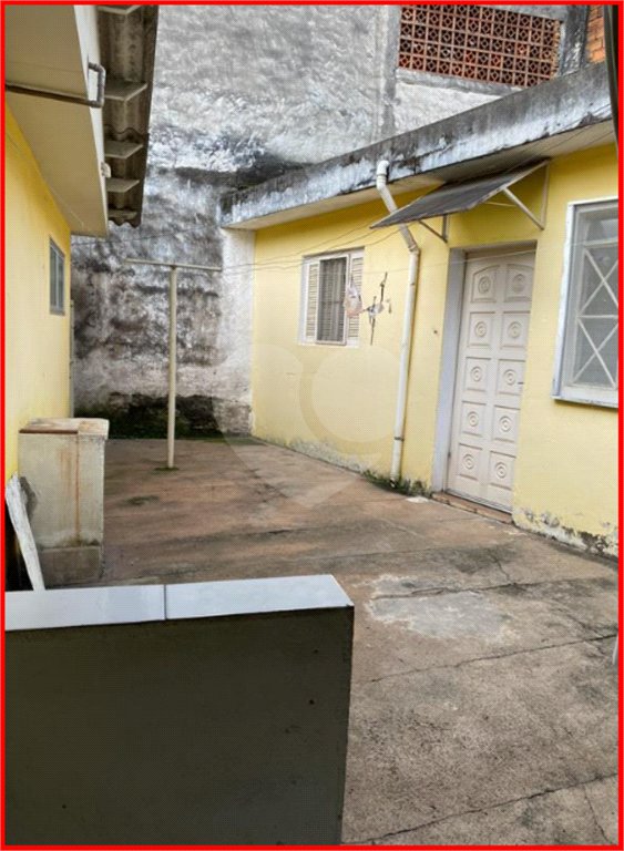 Sobrado à venda com 3 quartos em Tremembé, São Paulo, SP