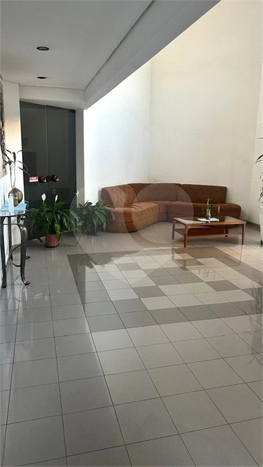 Apartamento à venda com 3 suítes em Sítio São José, Suzano, SP