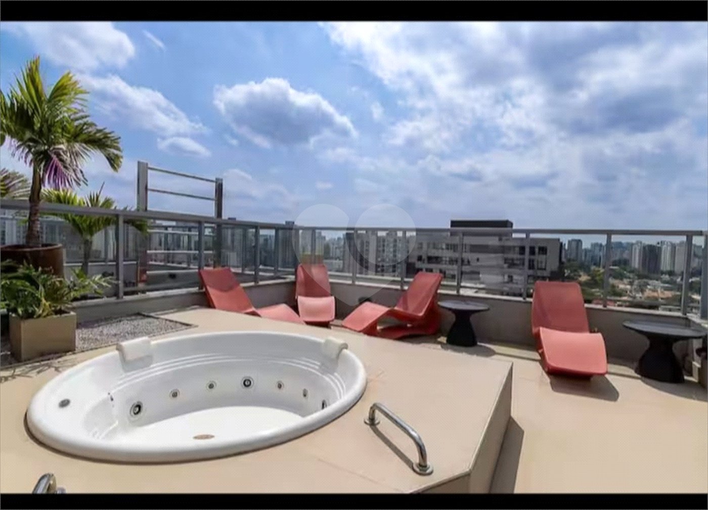 Apartamento à venda com 1 quarto em Indianópolis, São Paulo, SP