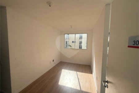 Apartamento à venda com 2 quartos em Cosmos, Rio de Janeiro, RJ