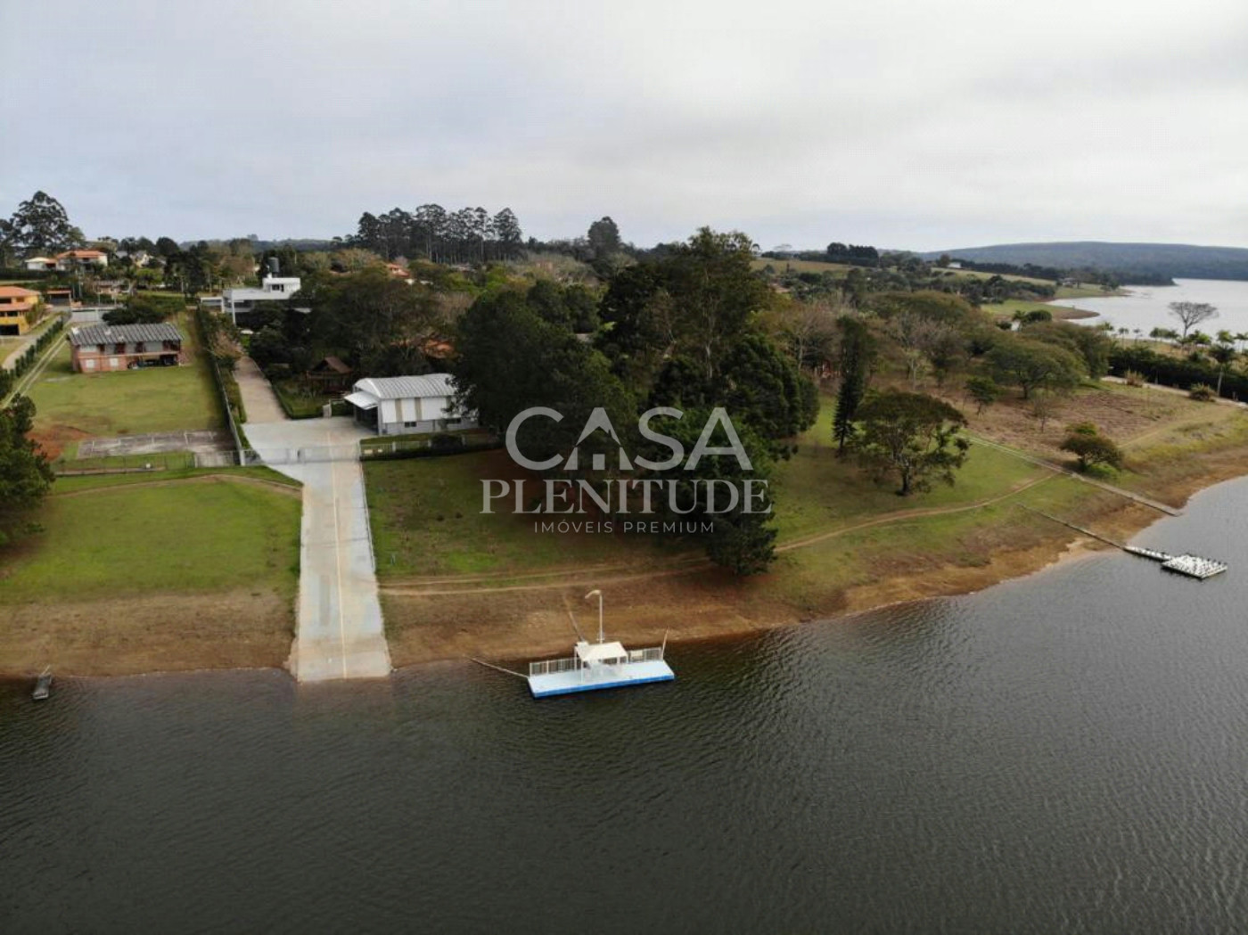 Casa em condomínio à venda com 4 suítes em Condomínio Jardim da Represa, Piedade, SP