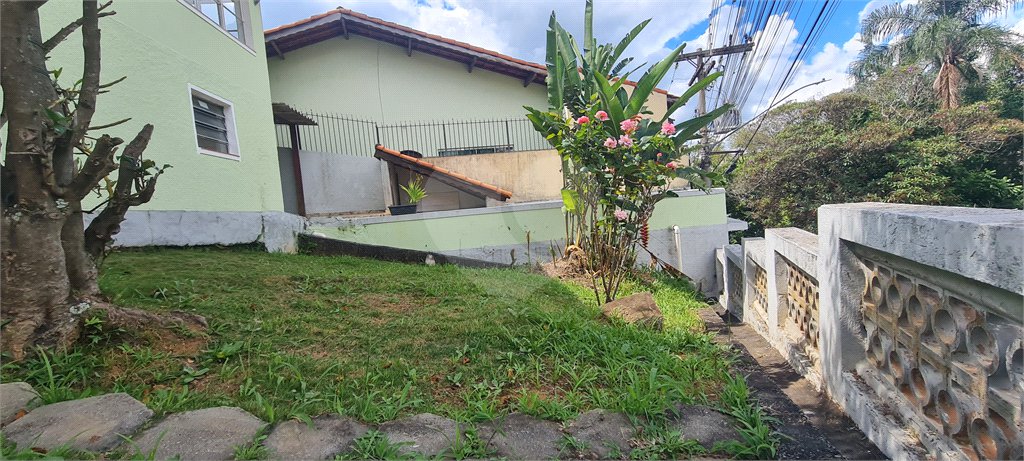 Casa à venda com 3 quartos no Centro, Mairiporã, SP