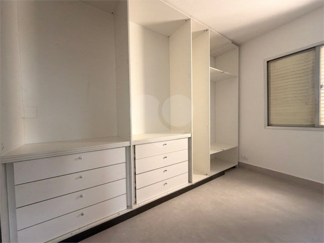 Apartamento à venda com 3 quartos, sendo 1 suíte,  em Tremembé, São Paulo, SP