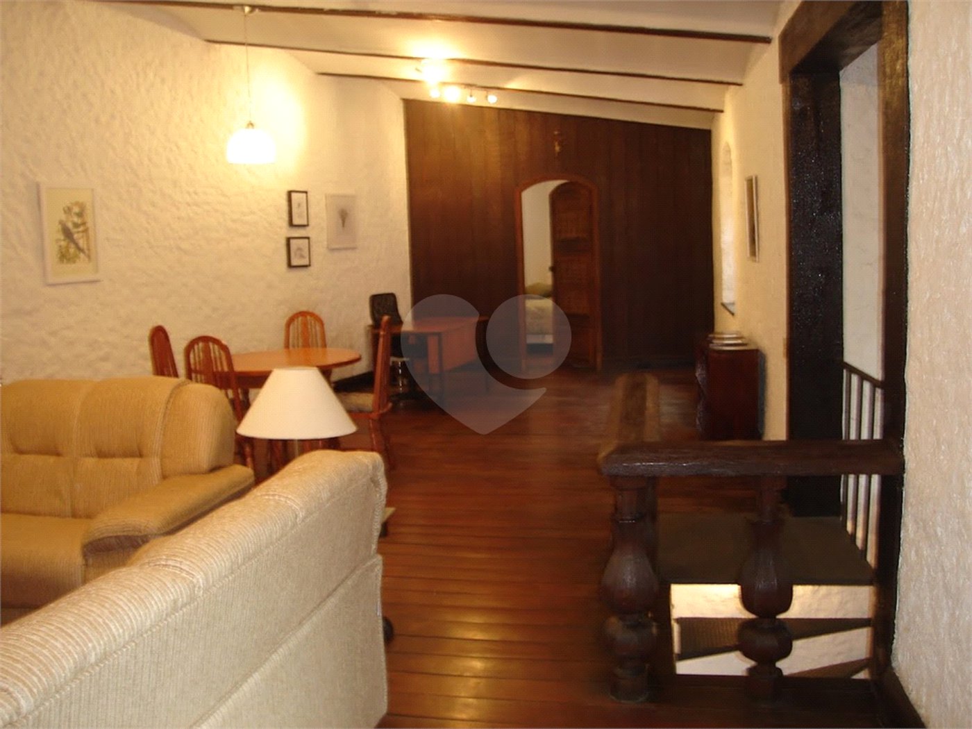 Sobrado à venda com 4 quartos, sendo 2 suítes, em Vila Madalena, São Paulo, SP