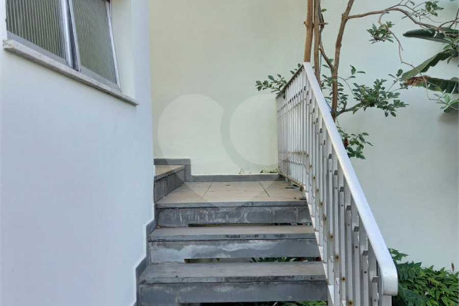 Sobrado à venda com 5 quartos, sendo 2 suítes,  em Tremembé, São Paulo, SP