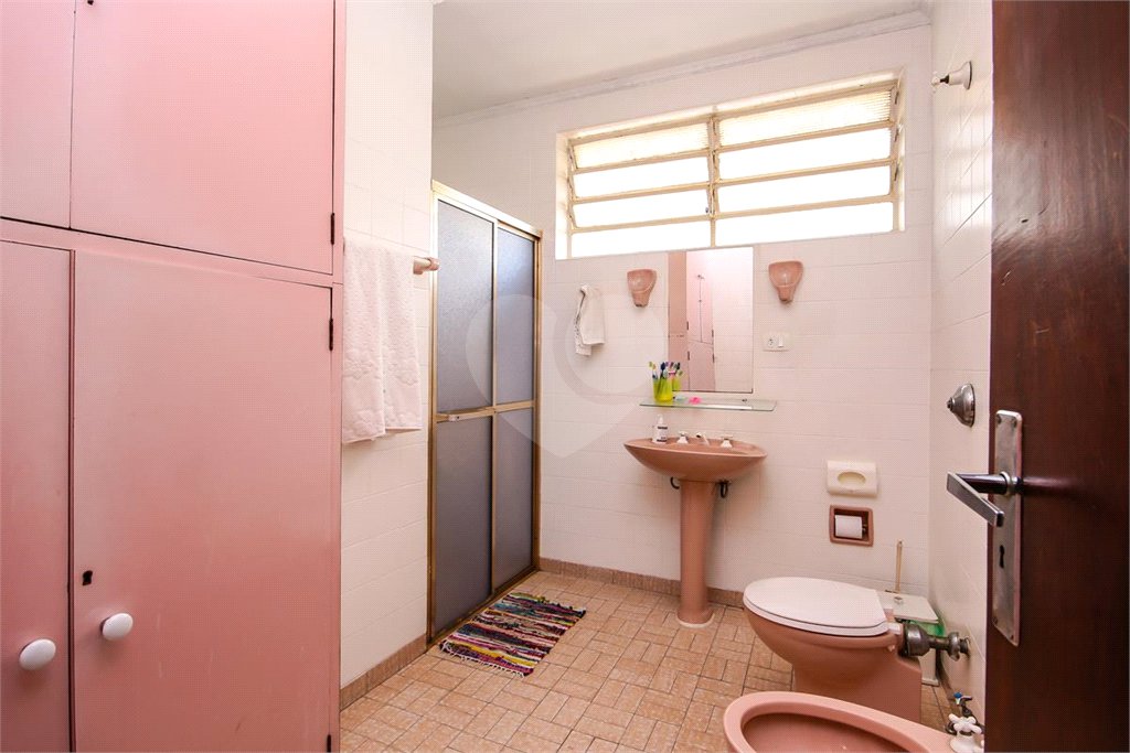 Casa à venda com 3 quartos, sendo 1 suíte, em Alto da Lapa, São Paulo, SP