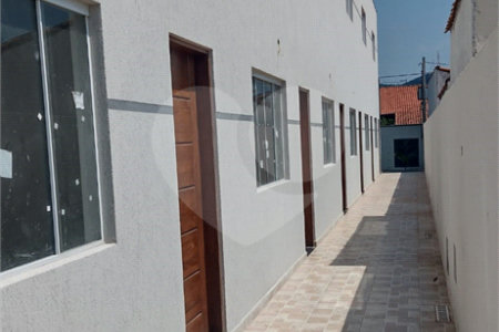 Casa à venda com 2 quartos no condomínio Residencial Bella Suissa, Mogi das Cruzes - SP