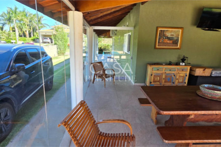 Casa em condomínio à venda ou para alugar com 3 quartos, sendo 1 suíte,  em Village da Serra, Araçoiaba da Serra, SP