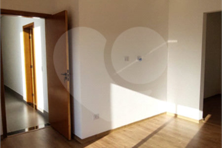 Casa à venda com 3 suítes no condomínio Parque Imperador, Bragança Paulista - SP