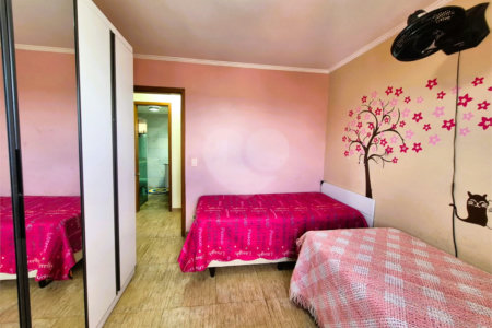 Apartamento à venda com 3 quartos, sendo 1 suíte, em Vila Polopoli, São Paulo, SP