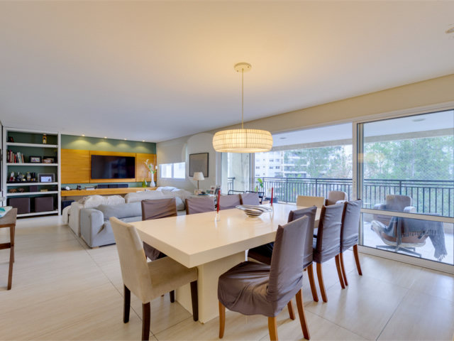 Apartamento à venda com 4 suítes em Jardim Marajoara, São Paulo, SP