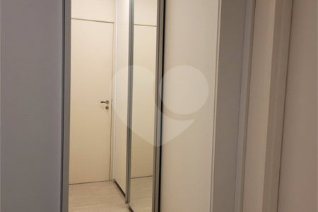 Apartamento à venda com 3 quartos, sendo 1 suíte,  em Vila Suissa, Mogi das Cruzes, SP