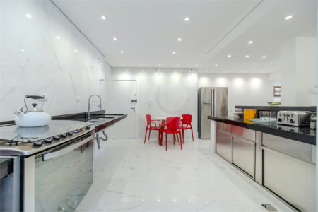 Apartamento à venda ou para alugar com 2 suítes em Cerqueira César, São Paulo, SP