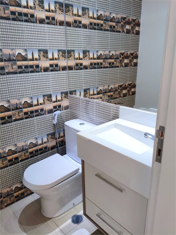 Apartamento à venda com 2 quartos, sendo 1 suíte,  em Vila Andrade, São Paulo, SP