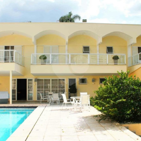 Casa Térrea à venda ou para alugar com 3 suítes em Brooklin Velho, São Paulo, SP