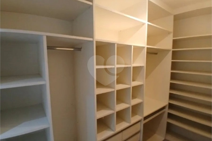 Sobrado à venda com 3 suítes em Santana, São Paulo, SP