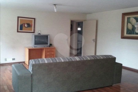Apartamento à venda com 3 quartos, sendo 1 suíte, em Perdizes, São Paulo, SP