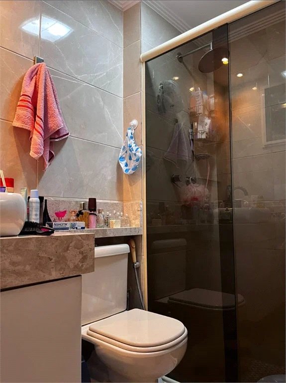 Casa à venda com 3 quartos, sendo 1 suíte, no condomínio Liberty Village, São Paulo - SP