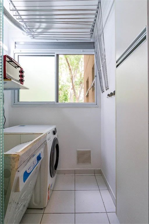 Apartamento à venda com 2 quartos, sendo 1 suíte,  em Vila Andrade, São Paulo, SP