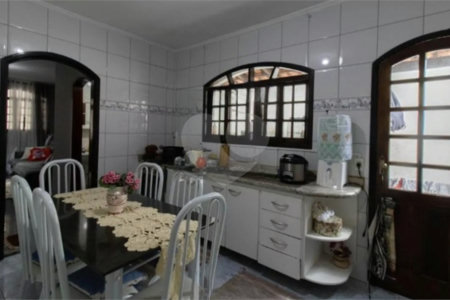 Casa à venda com 2 quartos, sendo 1 suíte, em Jardim Santa Clara, Guarulhos, SP