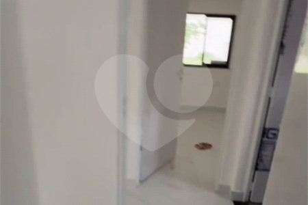Casa à venda com 3 quartos, sendo 1 suíte, no condomínio Grand Park, Rio de Janeiro - RJ