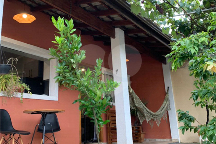Casa à venda com 2 quartos, sendo 1 suíte, em Jundiaizinho (terra Preta), Mairiporã, SP